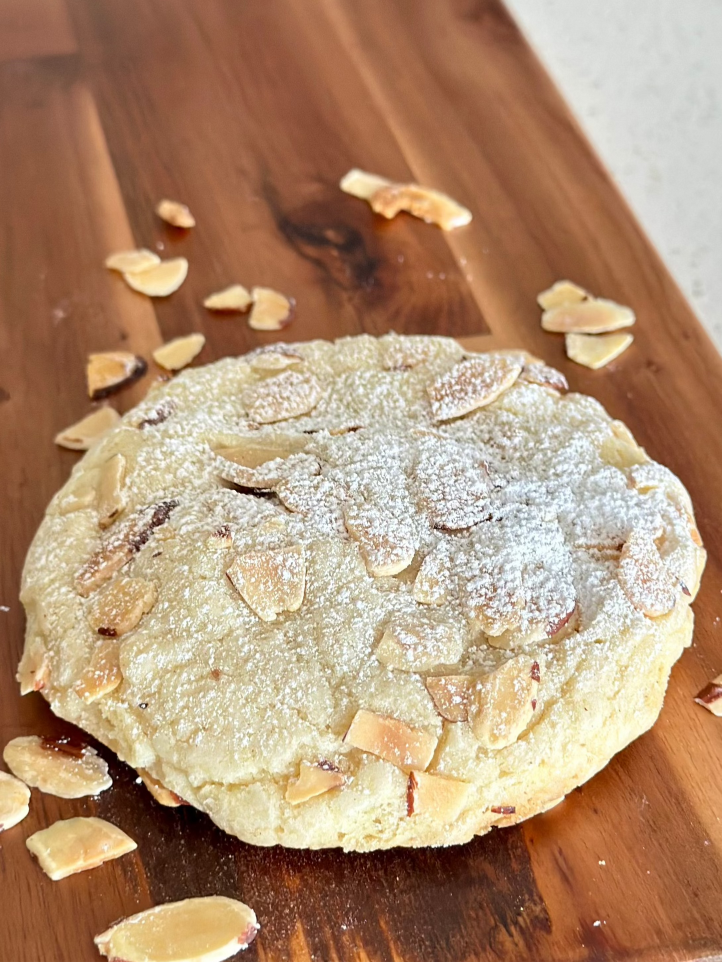 Almond Croissant Cookie