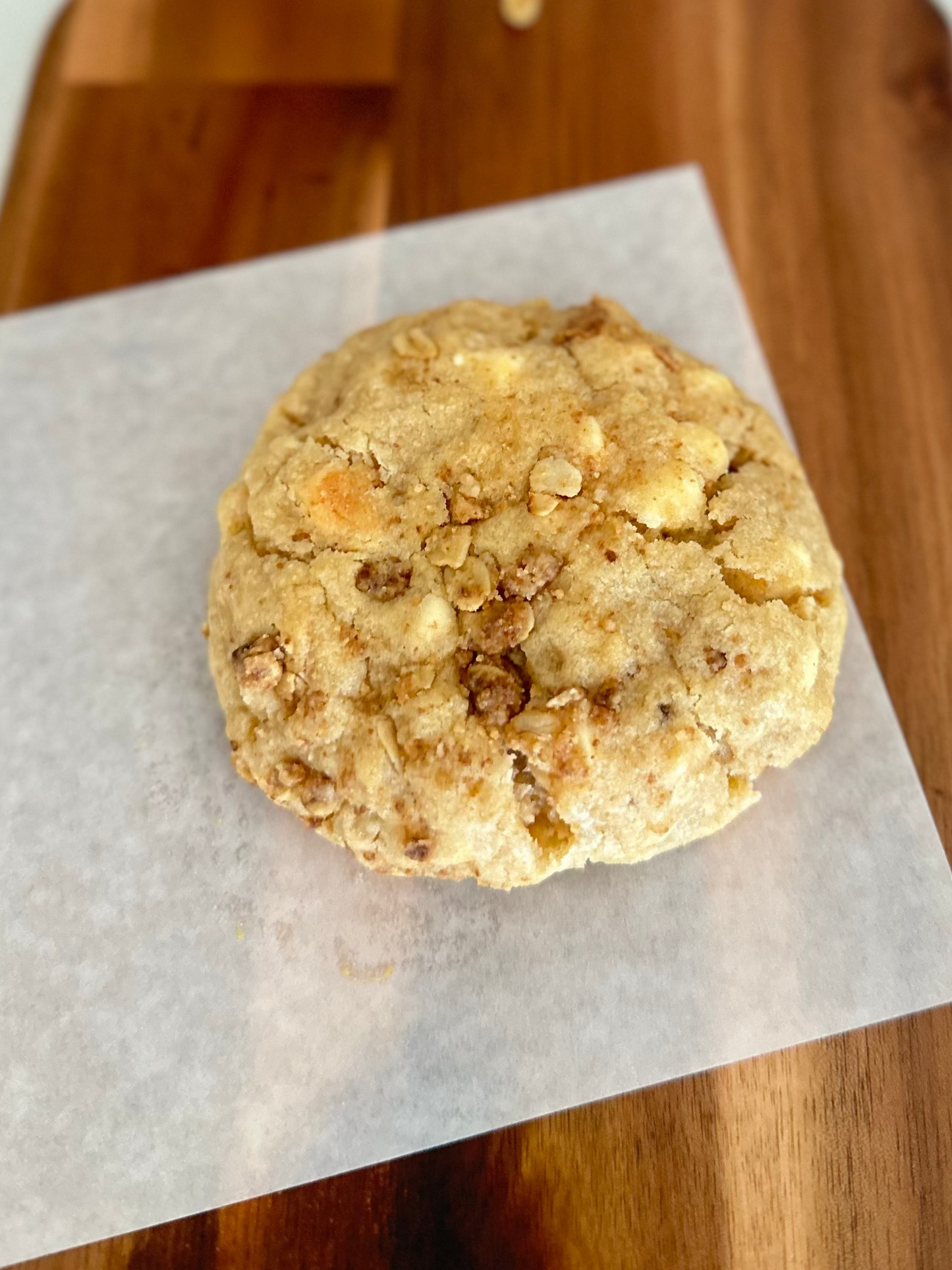 Apple Crumble Cookie